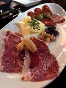 パエリア＆アヒージョ バイラ