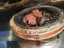 炭火焼肉 大阪あじまん