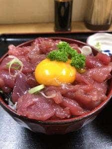 肉のナリタ直営店 市場食堂