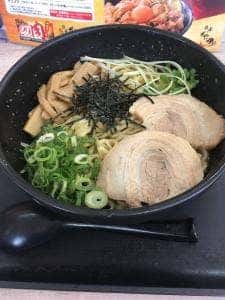 伝説のすた丼屋 座間店