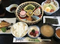 もみの木の宿 明治荘