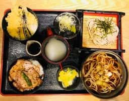 北海道そば・天ぷら 豊ろ香