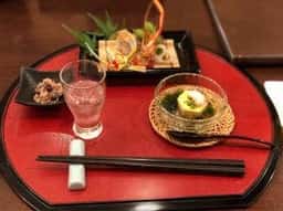 日本料理成城きた山 本店