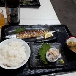 名もなき魚屋