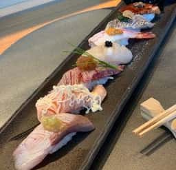 すし萬 大丸心斎橋店