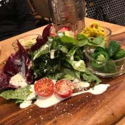 野菜とお酒のバル スバル