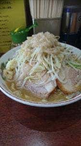 豚んち