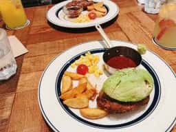 肉が旨いカフェ NICK STOCK イオンモールKYOTO店