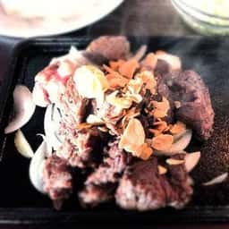 炭焼ステーキ BEEF IMPACT 室蘭店
