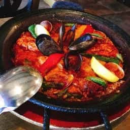 サングリア久能店