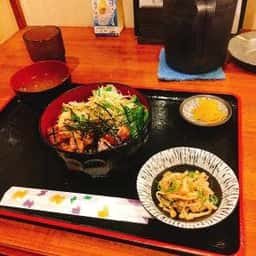 炭焼き居酒屋 鳥とん 高槻店