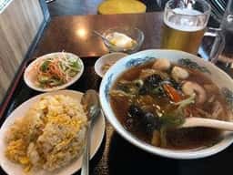 香香飯店 沼津仲見世店