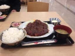 矢場とん 三井アウトレットパーク北陸小矢部店