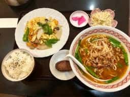 台湾料理 鴻福摟