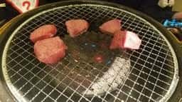 焼肉 充 総本店