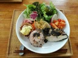 寺子屋オーガニックカフェ EDEN