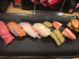 魚屋路 横浜十日市場店