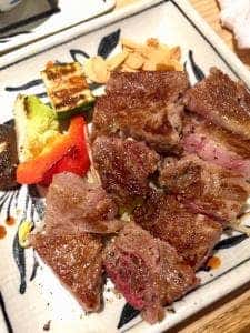 鉄板焼きと日本のお酒 conne