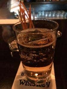 BAR WHISKEY道頓堀店