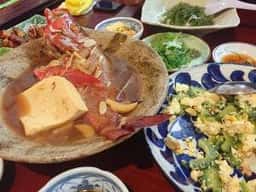 仲泊海産物料理店