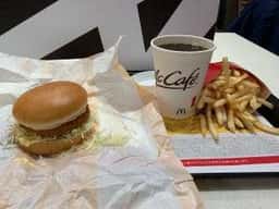 マクドナルド 上大岡カミオ店