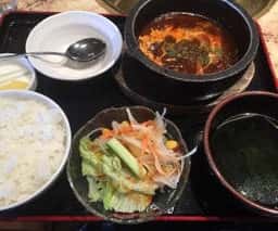 安楽亭 赤山店