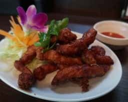 タイ料理 パクチータイ