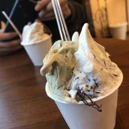 ジェラテリア アガーレ