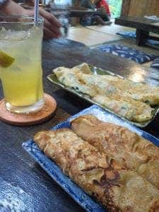やちむん喫茶シーサー園