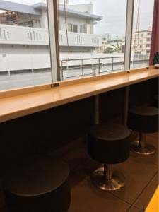 マクドナルド 国場十字路店