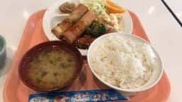 イイオ食堂