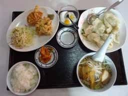 峰味餃子