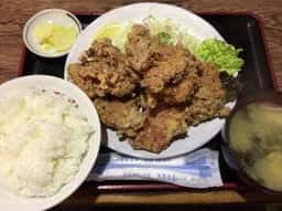あたご食堂 県庁前店