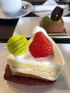 洋菓子マウンテン