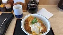 かつや 戸田美女木店