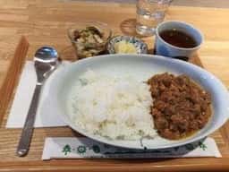 カフェ食堂 ペンネン・ネネム