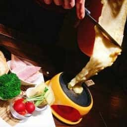 ラクレットチーズ専門店 ハスダバル