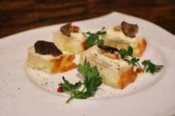炭火イタリアン CARBO