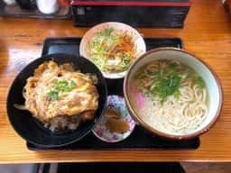 かねやまうどん 八代店