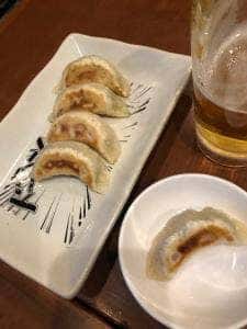 餃子酒場 秘密基地