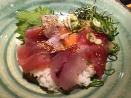 麺匠の心つくし つるとんたん 本町楼