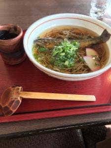 お食事処 山水