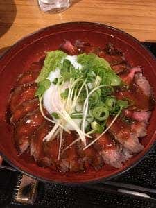 焼肉Dining 肉や すず