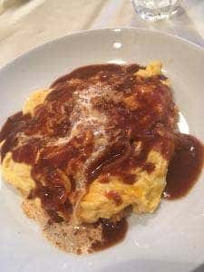 レストラン・カフェ クイーン