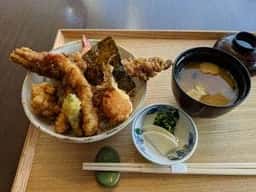 レストラン ロータス