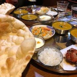 本場のインド料理 ラドウニ