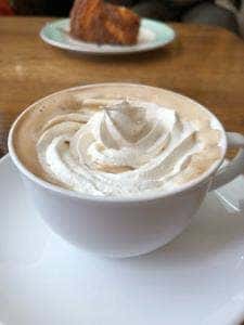 ラウンジ ラルゴ ホテルグランフェニックス奥志賀