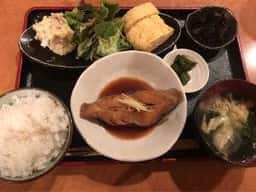 りょう士