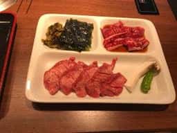 樽一三宝店