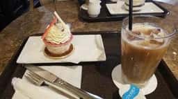 洋菓子マウンテン